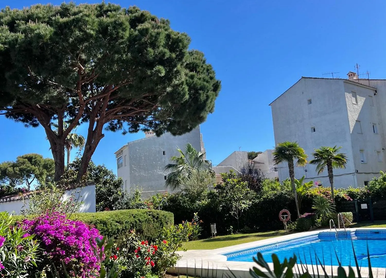Las Acacias - El Bombo Beach La Cala De Mijas