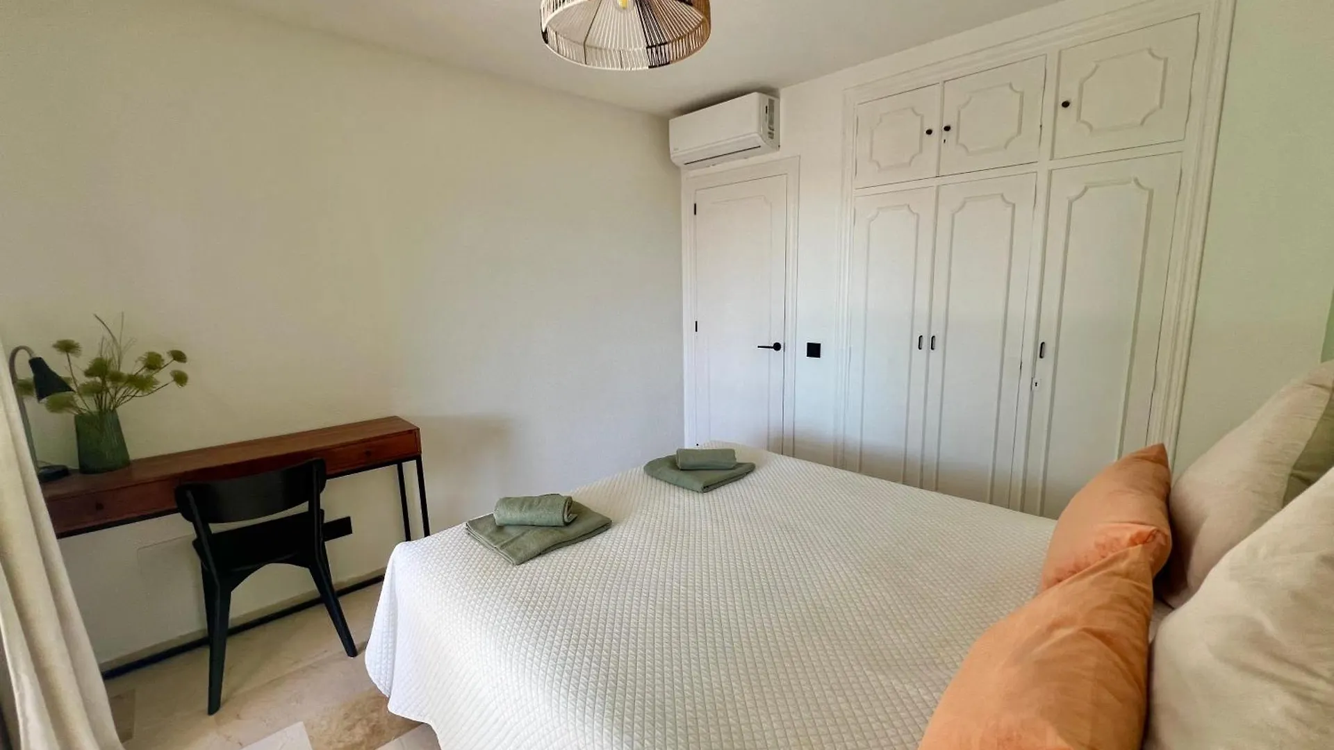 Apartment Las Acacias - El Bombo Beach La Cala De Mijas Spain